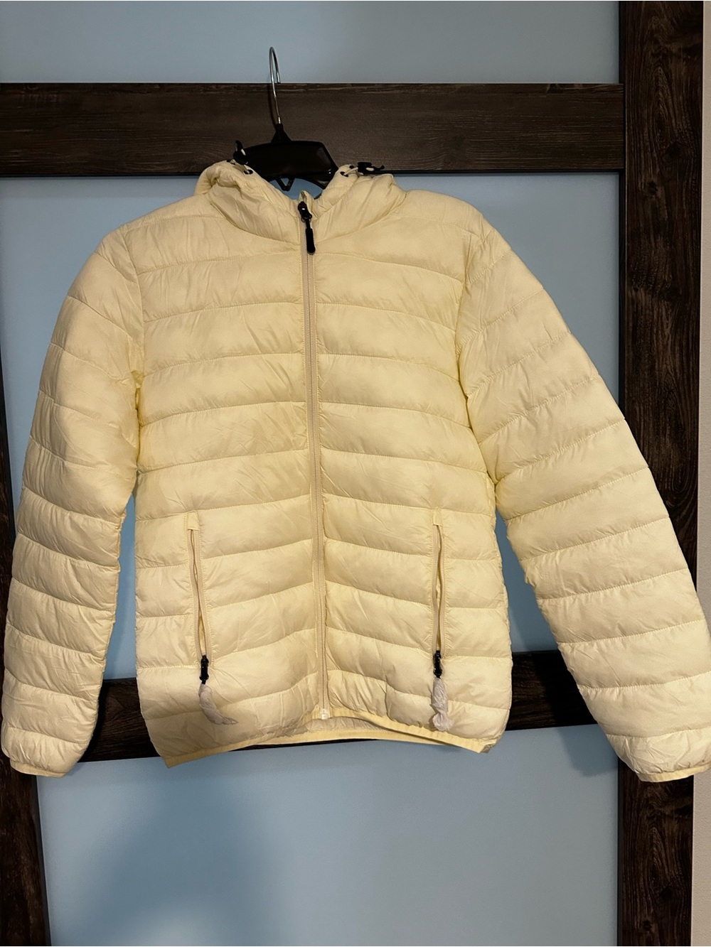 Womens Lightweight Hooded Puffer